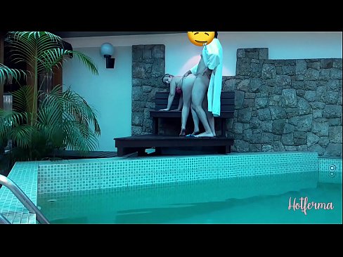 ❤️ Estro invitas servistinon al la naĝejo, sed ne povis rezisti varmegon ❤️❌ Kvalita porno ĉe eo.serviporno.ru ️❤