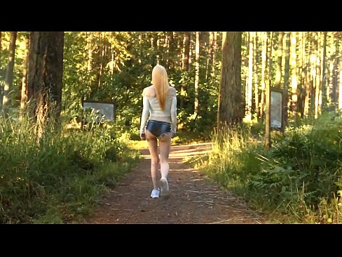 ❤️ Bela virino moviĝas malrapide, ne nuda video ❤️❌ Kvalita porno ĉe eo.serviporno.ru ️❤